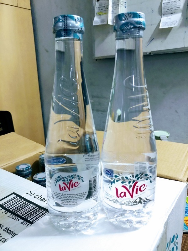 Nước khoáng Lavie Premium sang trọng và đẳng cấp